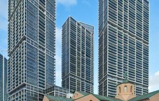 495 Brickell Ave