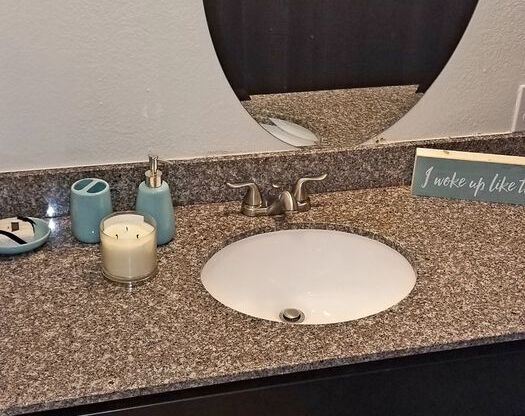 2 beds, 1 bath, 820 sqft, $2,075, Unit 818-72