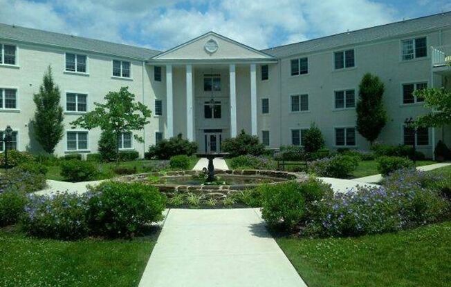 1 bed, 1 bath, $1,895, Unit LL - 313