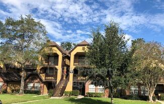 465 FORESTWAY CIR