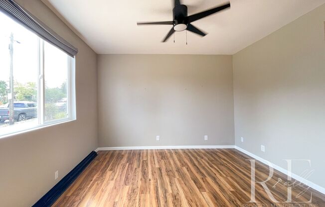 3BR Bremerton Home with Vintage Charm & Modern Comforts