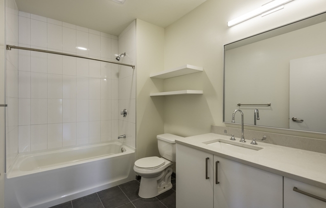1 bed, 1 bath, 521 sqft, $2,850, Unit 303