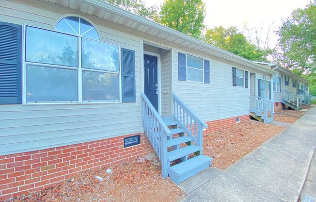2bd/1ba Apt. close Downtown Salisbury & easy access to I-85