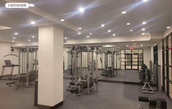 2 beds, 1 bath, $7,400, Unit 5I