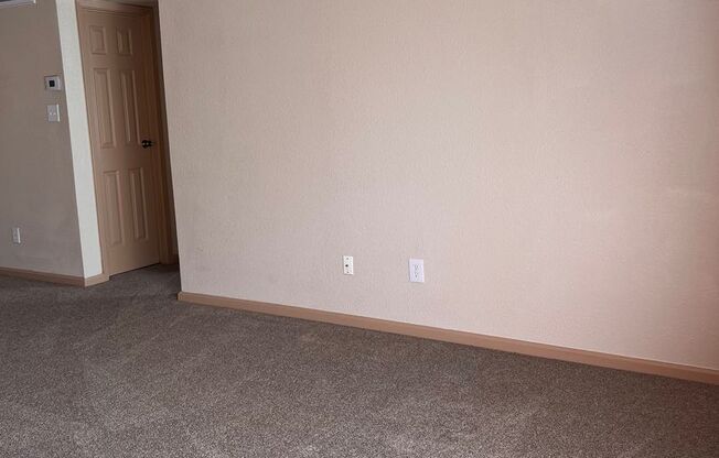 1 bed, 1 bath, 612 sqft, $880, Unit 1306