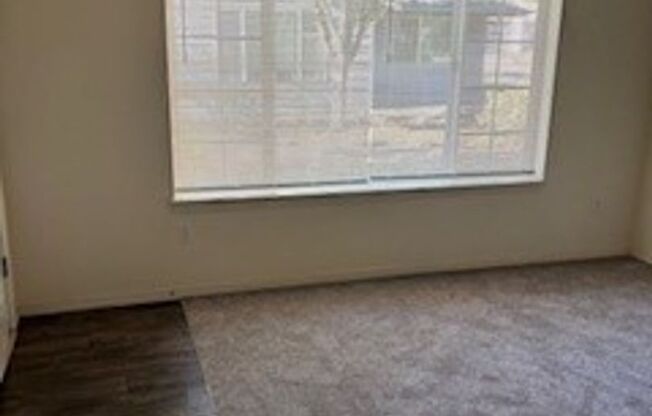 2 beds, 2 baths, 1,350 sqft, $1,595, Unit 112