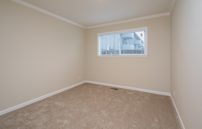 2 beds, 1 bath, $3,095, Unit 5