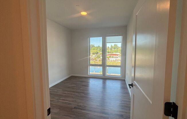2 beds, 2 baths, 875 sqft, $2,690, Unit 312