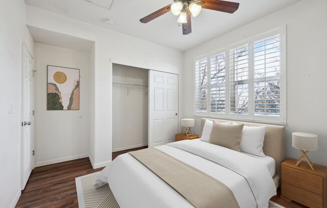 SPACIOUS 2 Bed Condo in Green Valley Ranch!!!!!