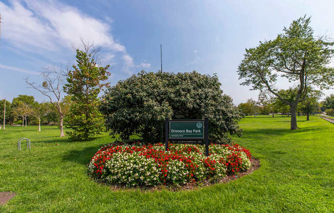 Oronoco Bay Park near Mason Hall Apartments in Alexandria, VA 22314