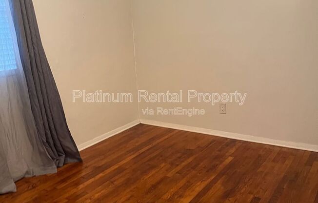 1 bed, 1 bath, 550 sqft, $1,000, Unit 6