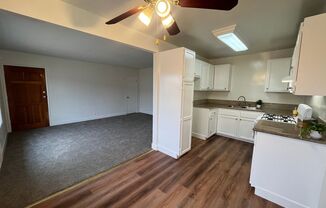 2 beds, 1 bath, 875 sqft, $2,195, Unit 20