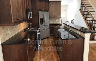 2673 RIVERS EDGE DR NE
