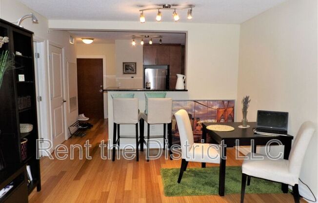 915 E Street NW #1002