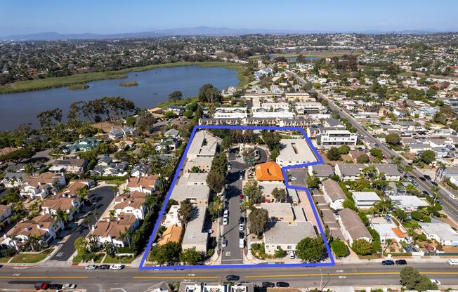 Studio, 1 bath, 329 sqft, $2,295, Unit 25-13