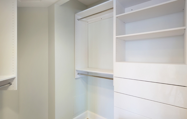 Studio, 1 bath, 488 sqft, $4,172, Unit 3204