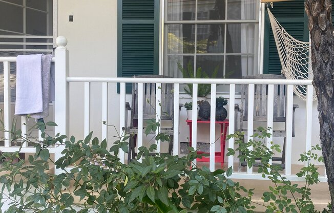 4024 4028 LOS FELIZ BLVD