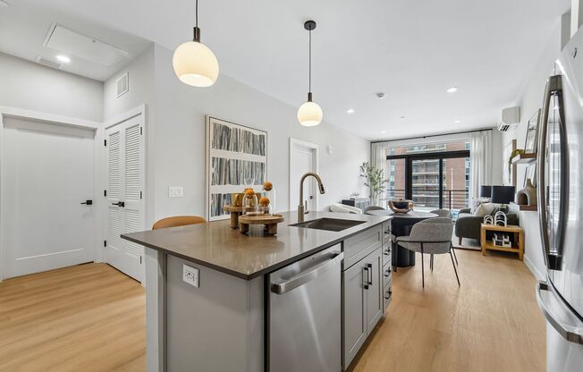2 beds, 2 baths, 994 sqft, $2,874, Unit 1451