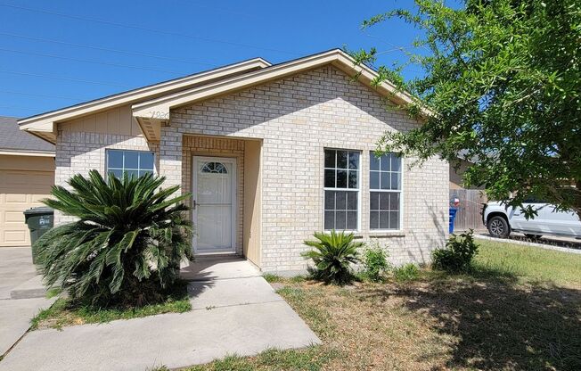 2009 Recently Updated 4 Bedroom 2 Bath!