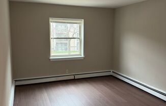 1 bed, 1 bath, $1,150, Unit 203