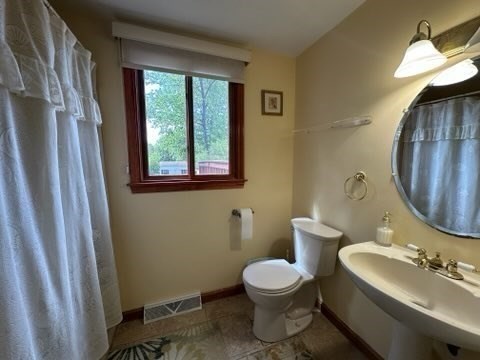 3 HORTON LN