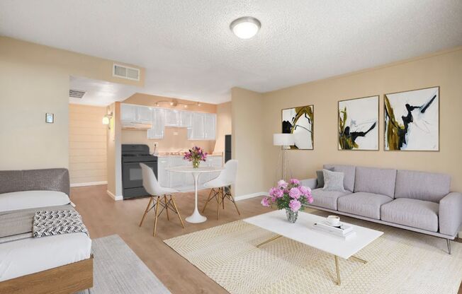 Studio, 1 bath, 420 sqft, $799, Unit 4
