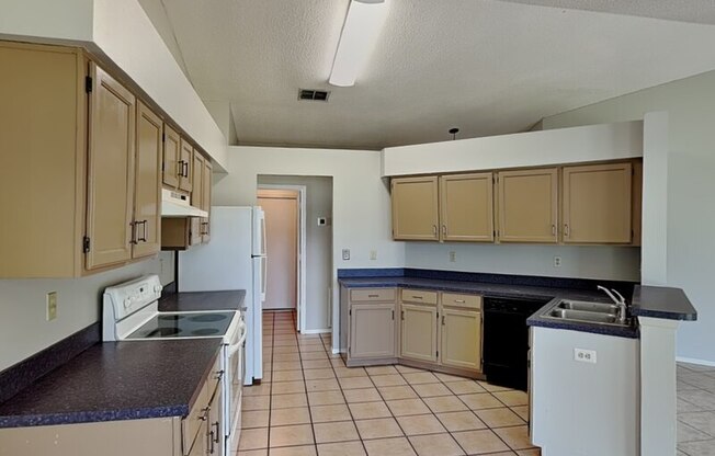 1618 CASSINGHAM CIR