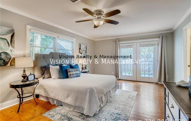 726 PASLEY AVE SE