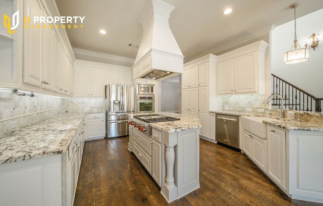 Gorgeous House in W Plano! Private Pool! Golf View! Don't Miss!