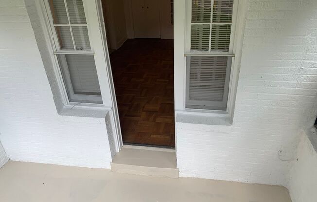 1 bed, 1 bath, 819 sqft, $1,650, Unit 104