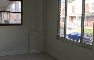 3 beds, 1 bath, $1,200