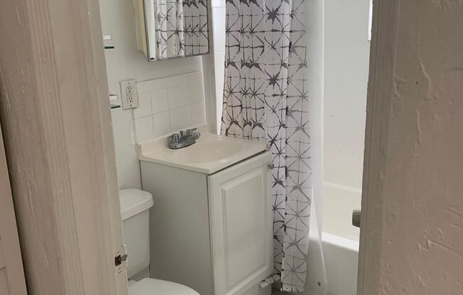 Studio, 1 bath, $1,715, Unit 7