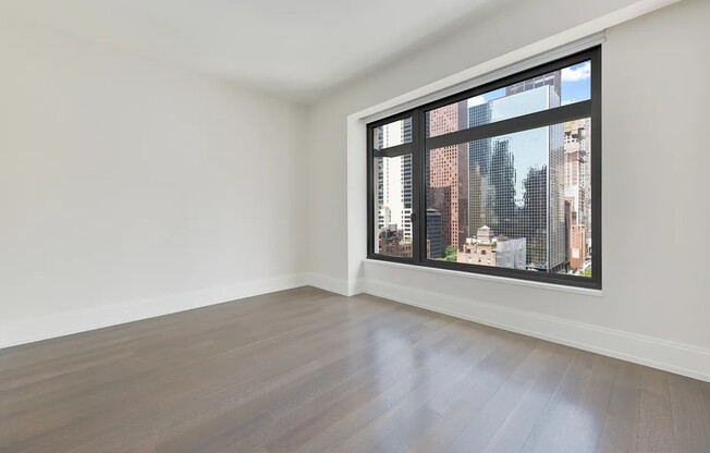 301 E 50 ST