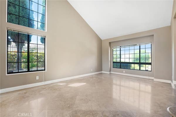 12112 NUGENT DR