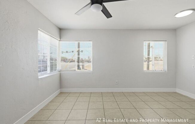 1040 N 16 ST