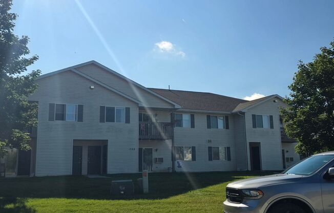 2 beds, 1 bath, 856 sqft, $1,259, Unit PL   7507