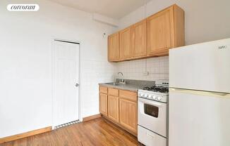 131 COLUMBIA ST