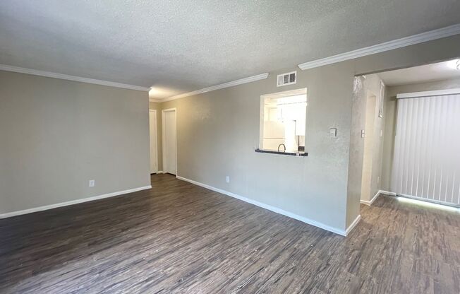 1 bed, 1 bath, 666 sqft, $1,175, Unit 1-225