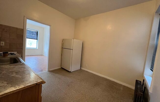 602 NEW LOTS AVE