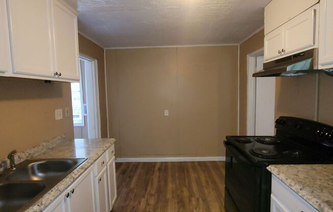 1 bed, 1 bath, $600