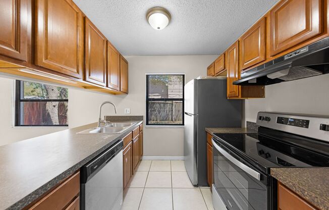 2530 KAMNIC CT