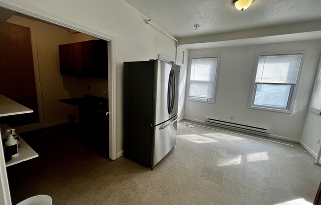 4 beds, 1 bath, 1,500 sqft, $2,700, Unit 1