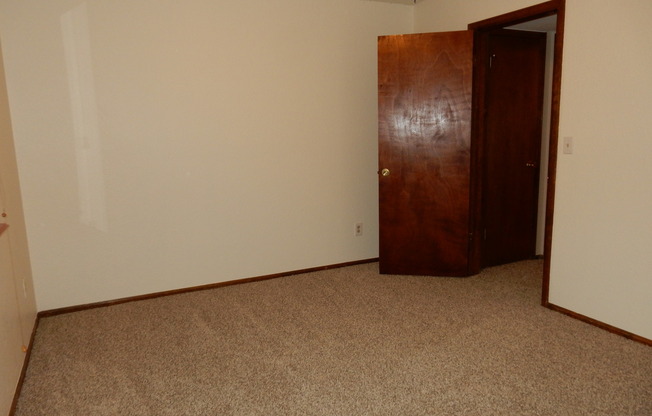 2 beds, 2 baths, $2,000