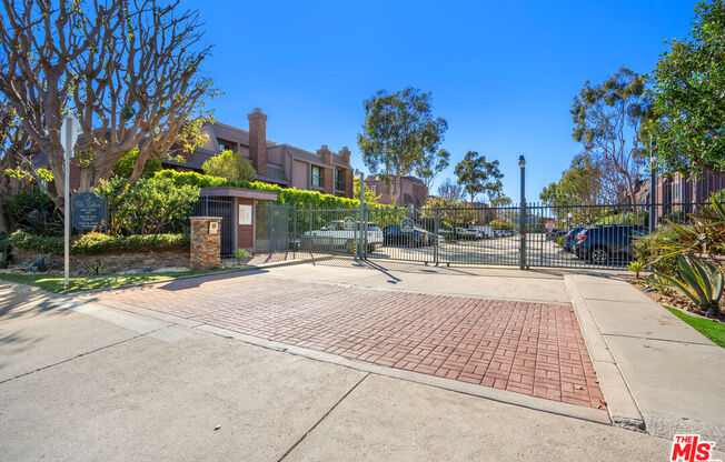 4435 ALLA RD