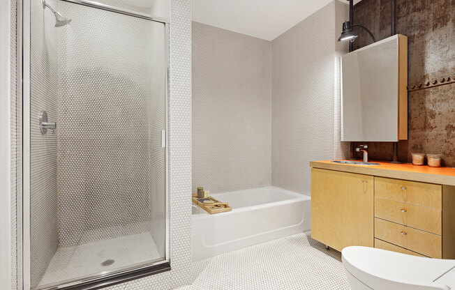 1 bed, 1.5 baths, 1,078 sqft, $6,100, Unit 1E