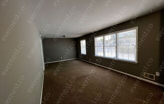 416 LANCE LN