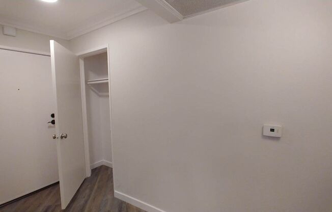 2 beds, 2 baths, 950 sqft, $2,750, Unit 106
