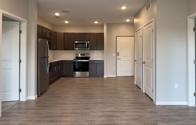 2 beds, 2 baths, 983 sqft, $1,800, Unit 3 - 106