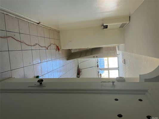 1 bed, 1 bath, 700 sqft, $2,450, Unit 1