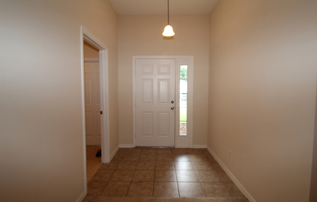 3 beds, 2 baths, $1,895